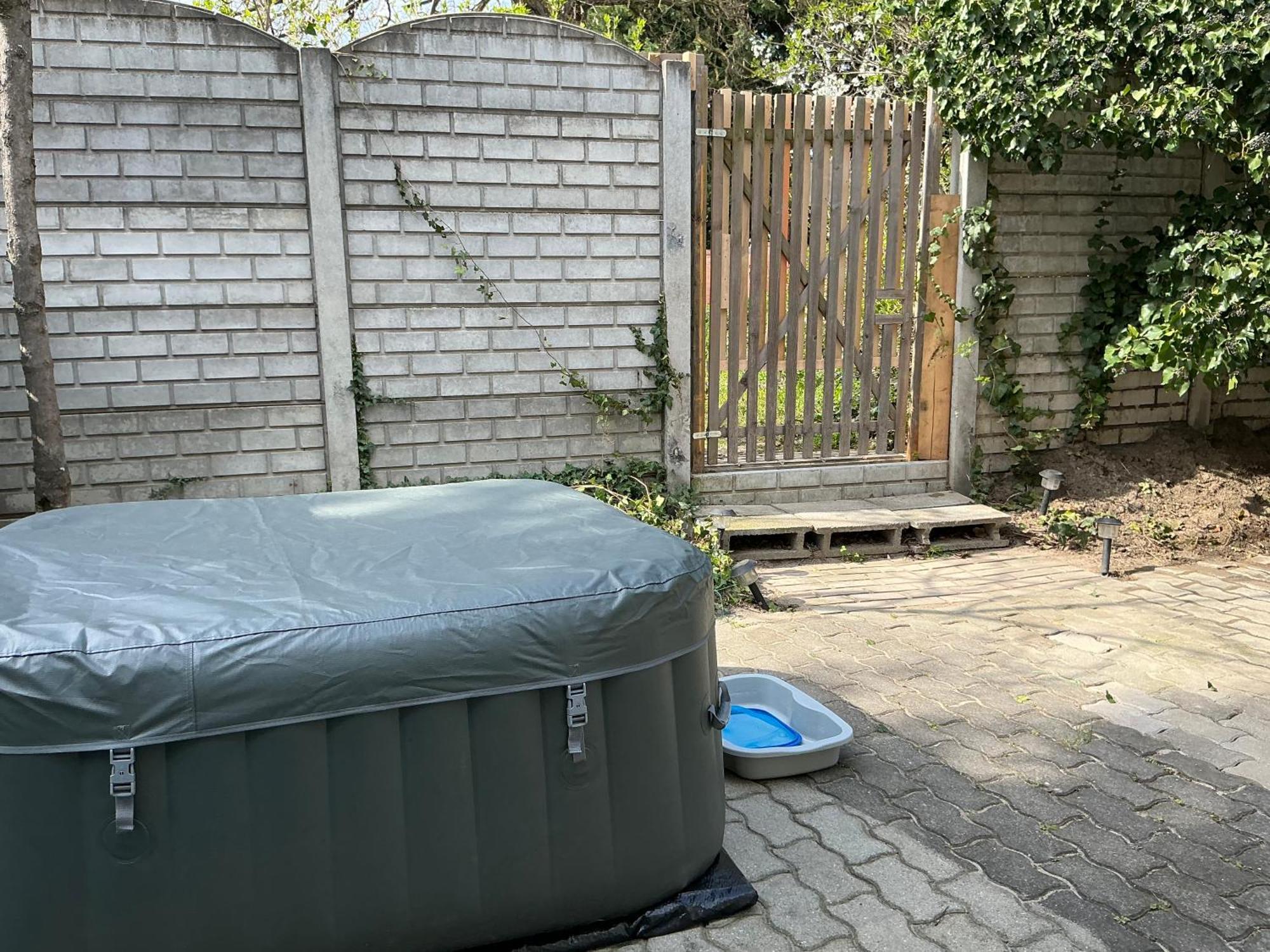 Apartamento Pitypang Lak Szigetmonostor Exterior foto